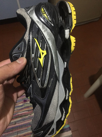 mizuno prophecy 6 primeira linha