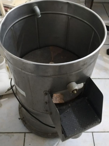 Vendo descascador de batatas