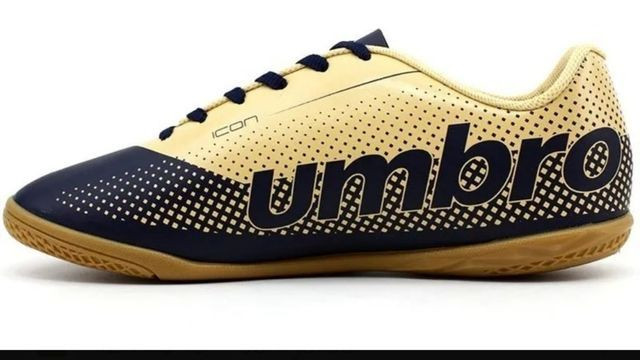 Tênis Umbro Futsal novo na Caixa - Foto 3