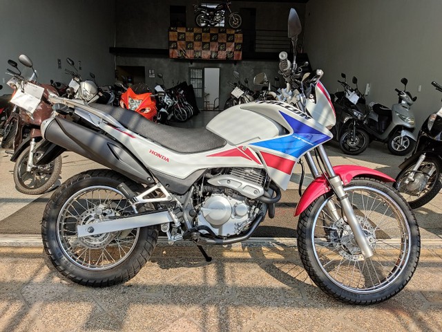 HONDA NX 400I FALCON 2015