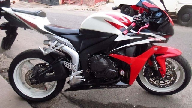 HONDA CBR 600 RR 2008