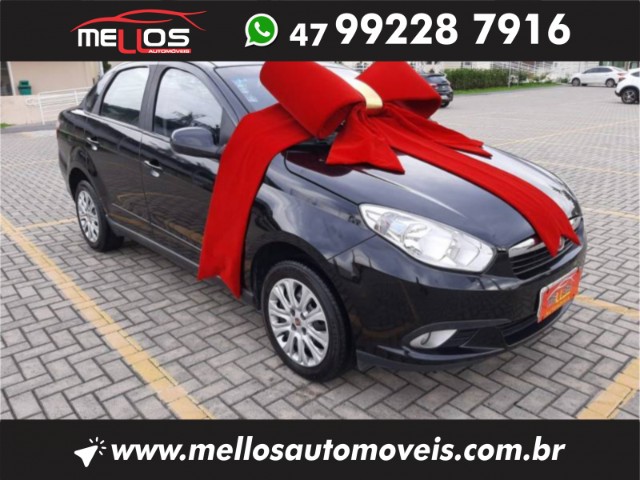GRAND SIENA 1.4 2015 ATRACTIVE