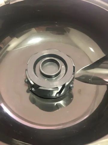CENTRÍFUGA DE FRUTAS WALITA JUICER 220V RI1861 - Foto 4