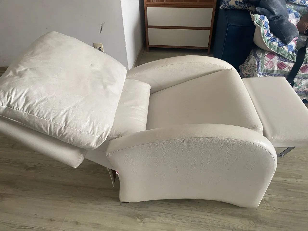 Poltrona Reclinável Maravilhosa - Foto 2