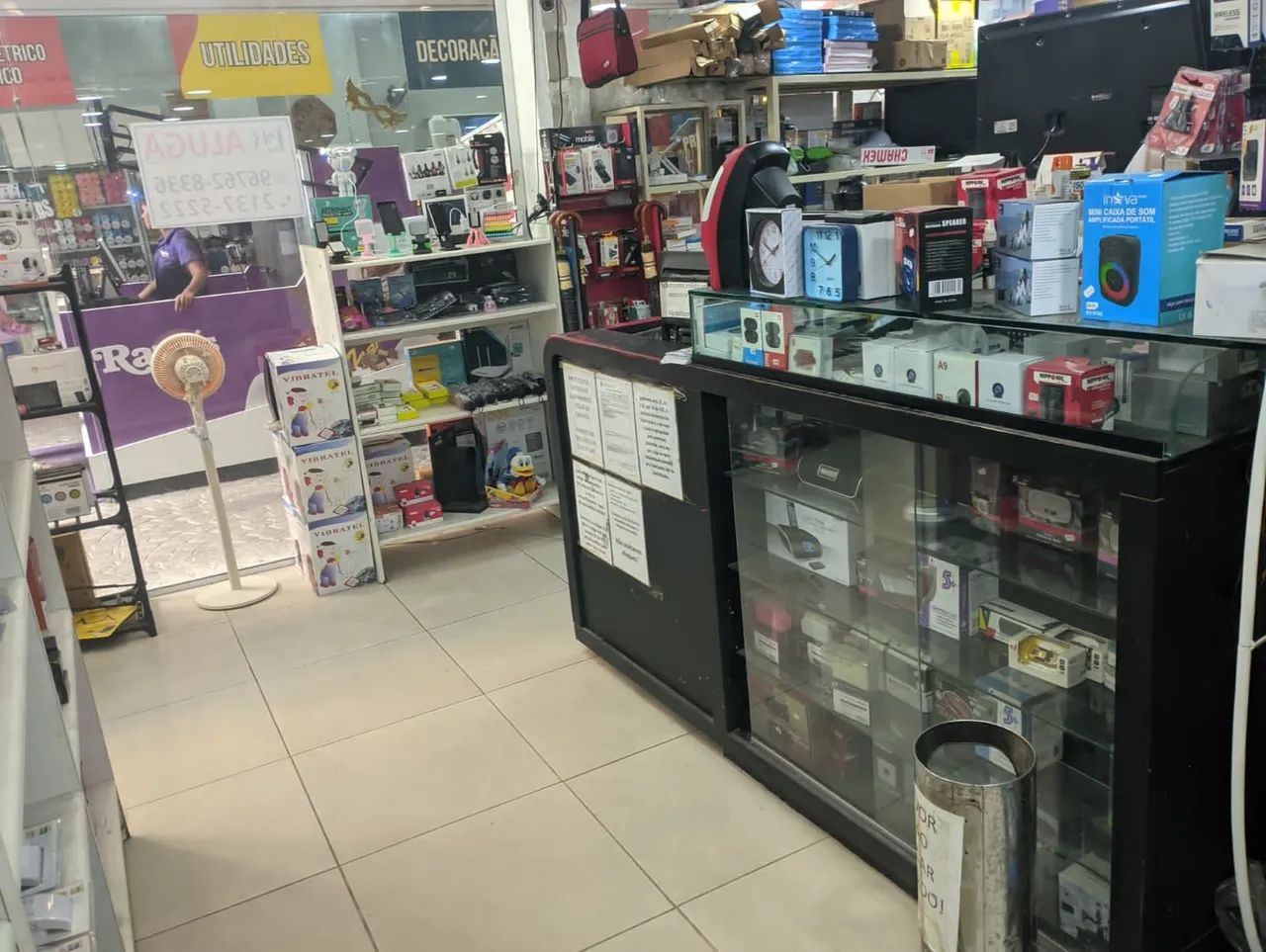 Quiosque para shopping 3mt/2mt, madeira qualidade