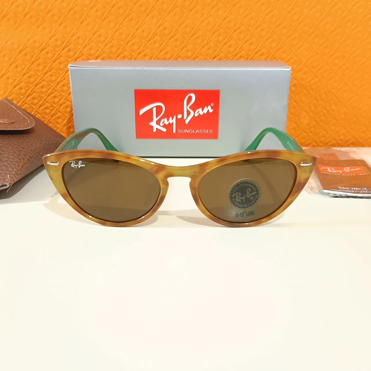 Óculos de sol Ray Ban Nina kraviz caramelo com haste verde unissex novo 