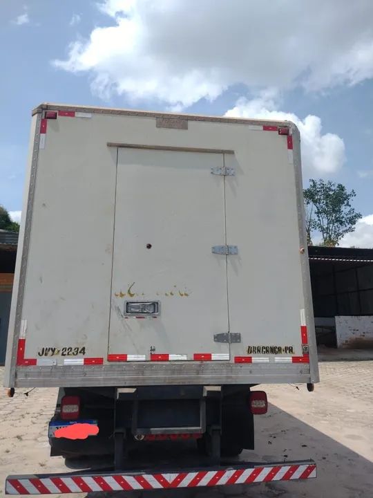 Caminhão Baú Volkswagen 13.180 - Refrigerado - Foto 15