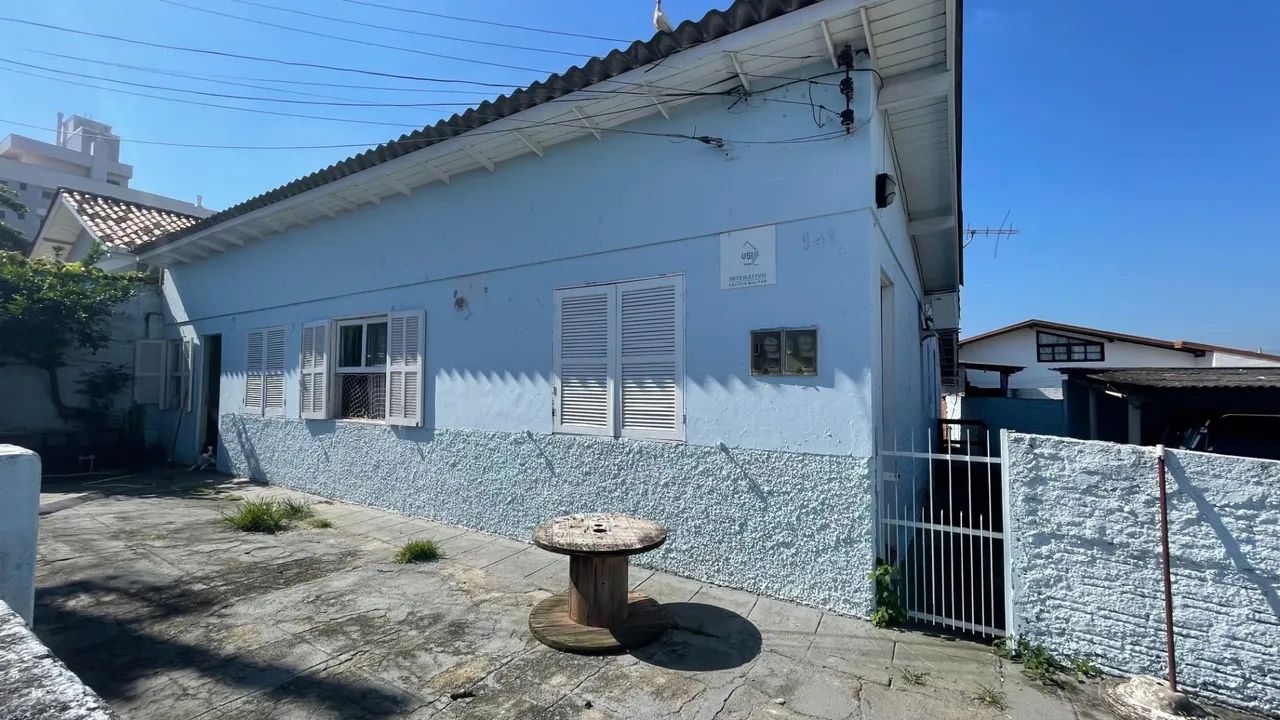 Terreno com 716,40 m² em Capoeiras - Á venda em Florianópolis - Foto 5