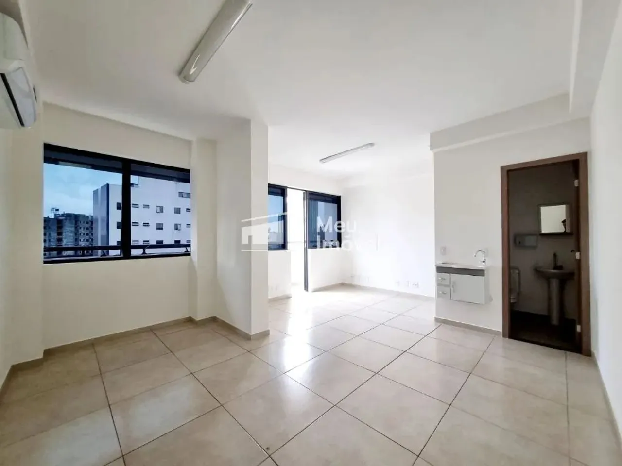 Aluguel Sala Comercial 37m² Eco Tower Corporate offices - Jardim São Dimas - São José dos