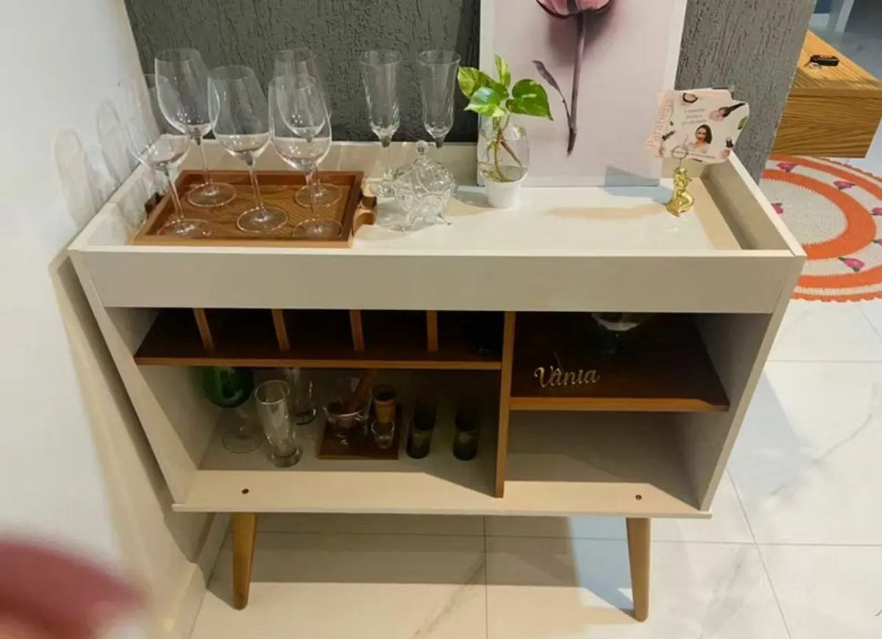 Aparador com adega e nichos - estilo moderno e retrô - Foto 3