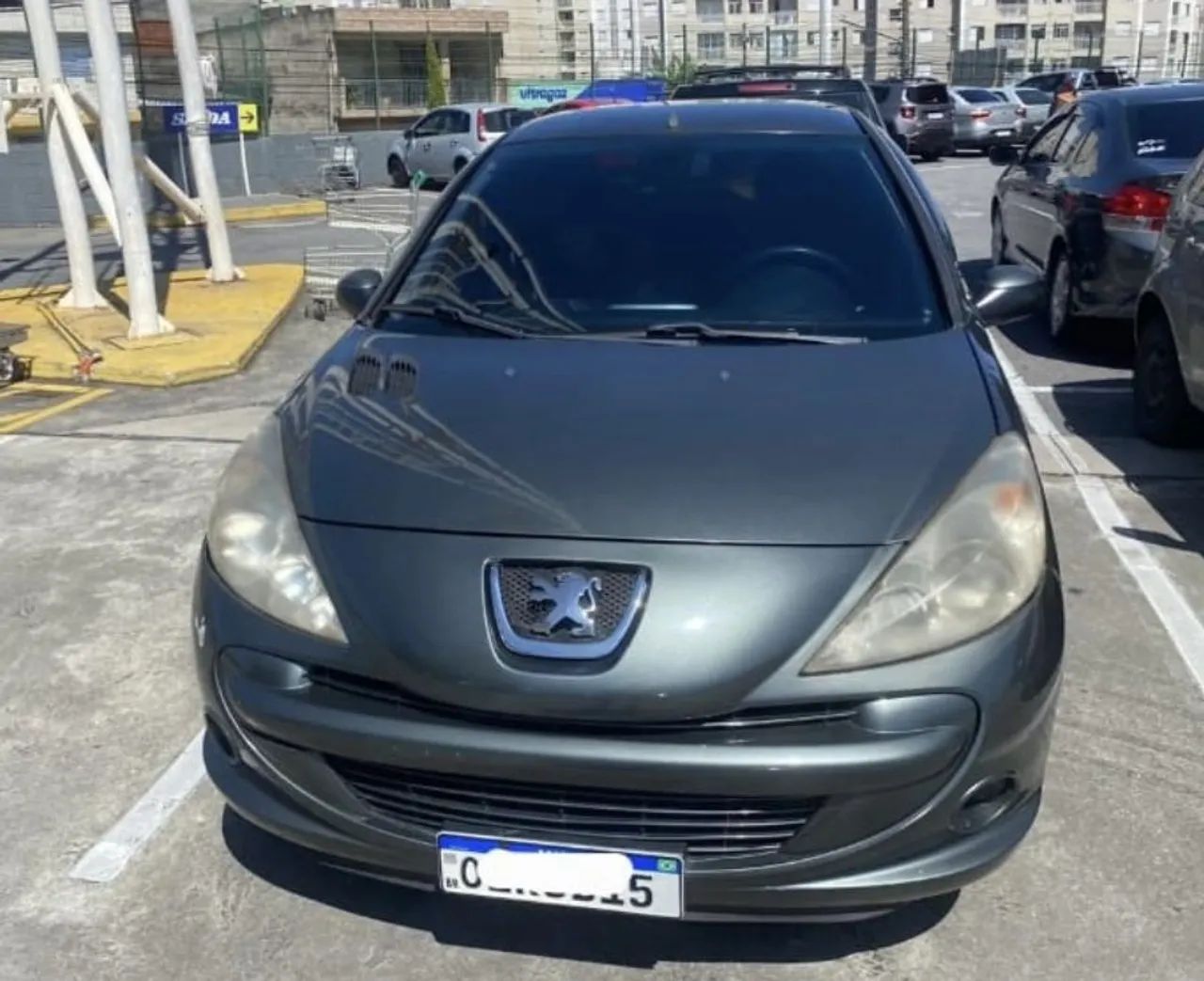 Peugeot 207 ano 2012 completo 
