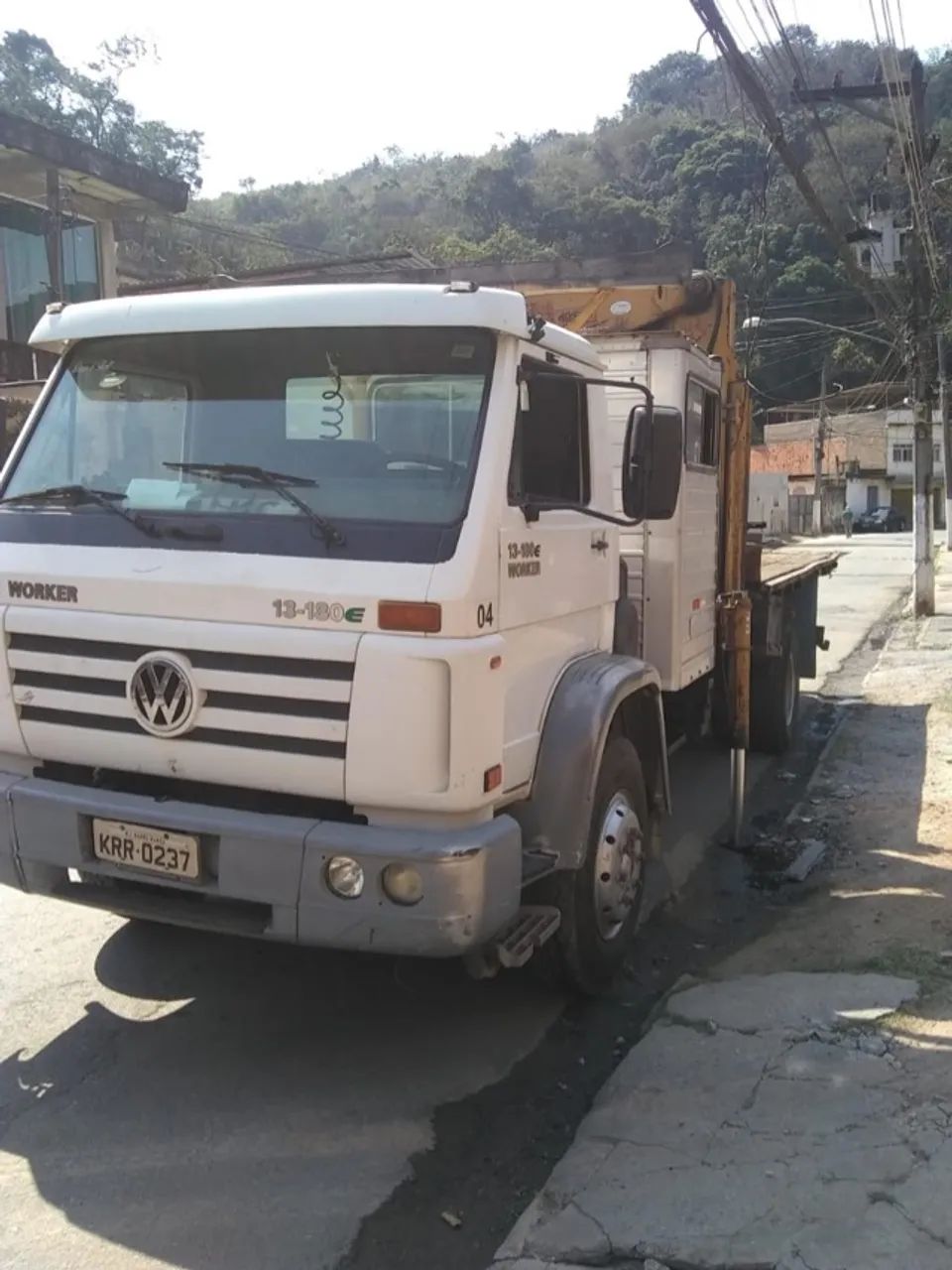 munck 12 t mais 13180 em dia - Foto 2