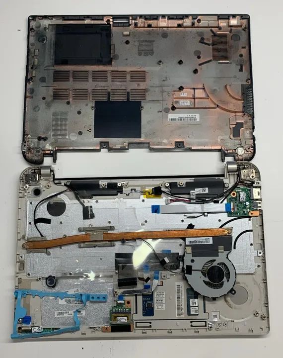 Notebook Toshiba Satellite S50 - Peças - Foto 2