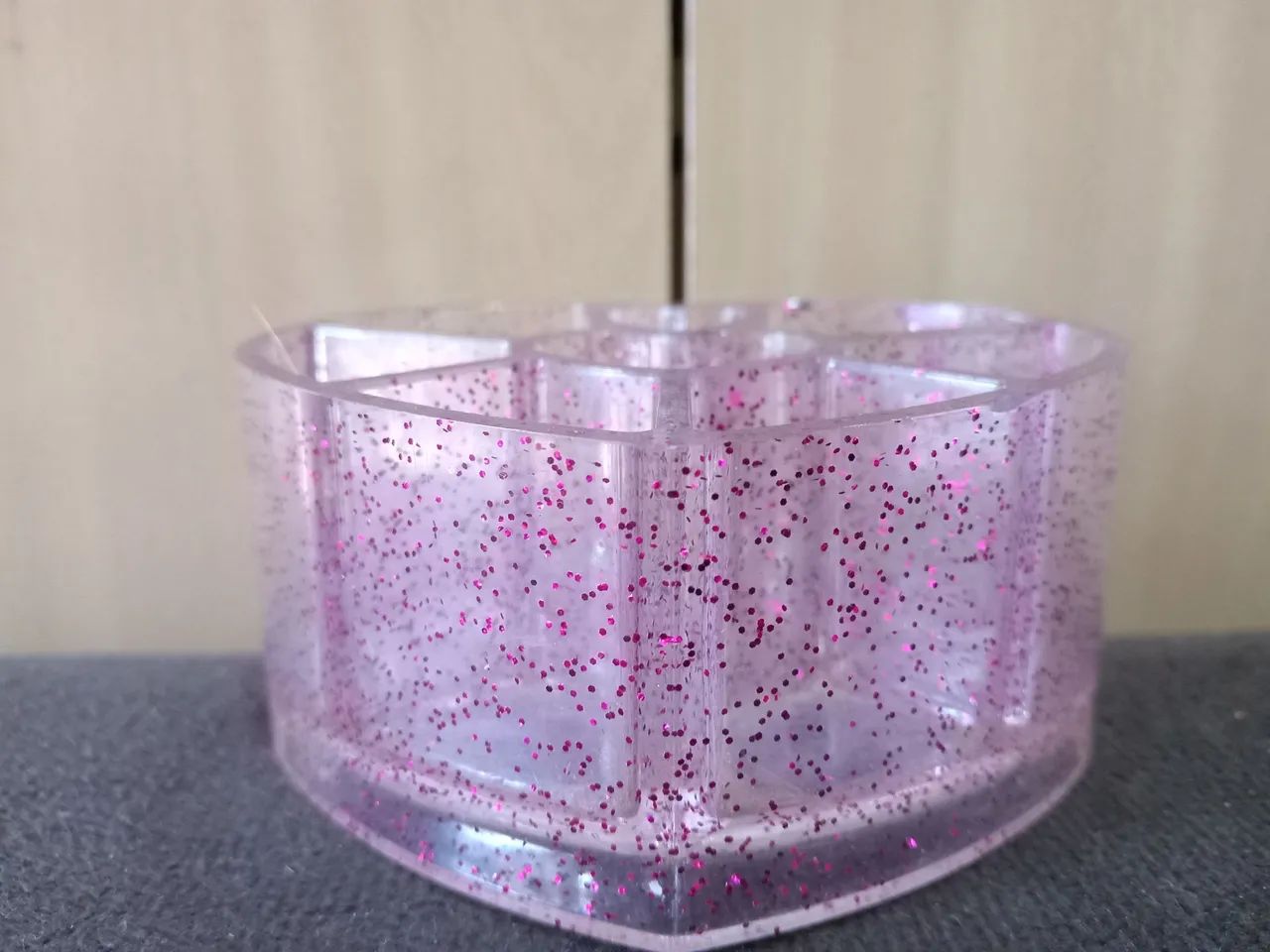 Porta maquiagem batom coração glitter - Foto 2