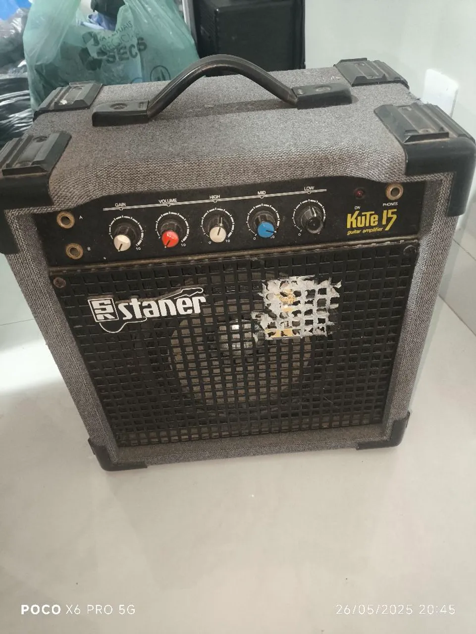 Amplificador Staner Kute 15 Guitarra