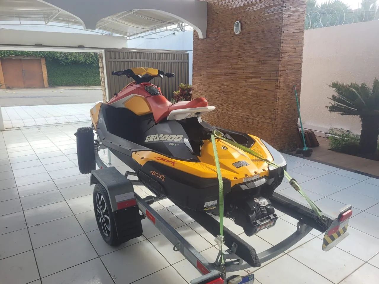JET SKI SPARK - Foto 6