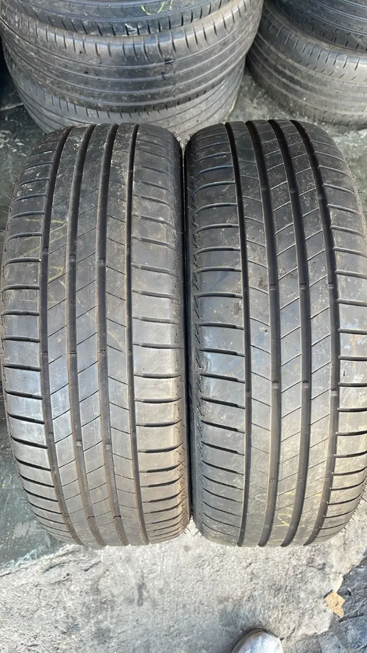 Pneu 205/55/17 Bridgestone 97% Vida