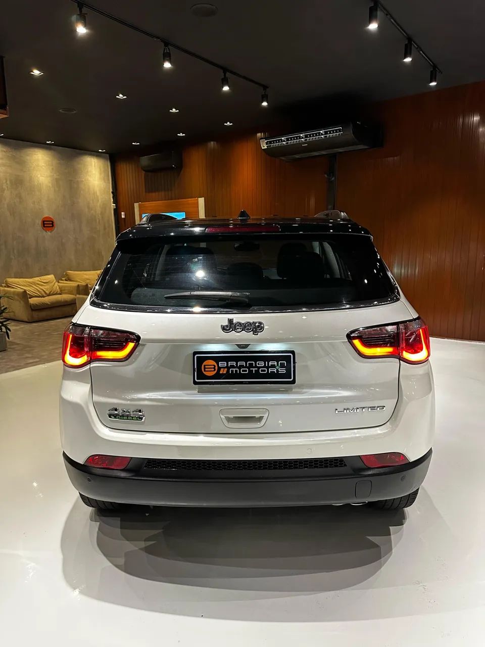 JEEP COMPASS LIMITED 2.0 4x4 Diesel 16V Aut. - Foto 5