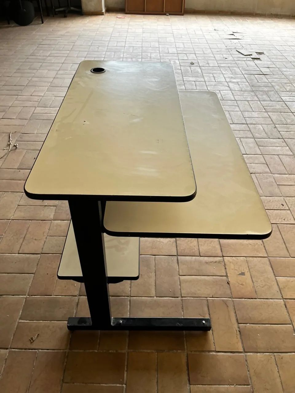 Mesa de informática  - Foto 2