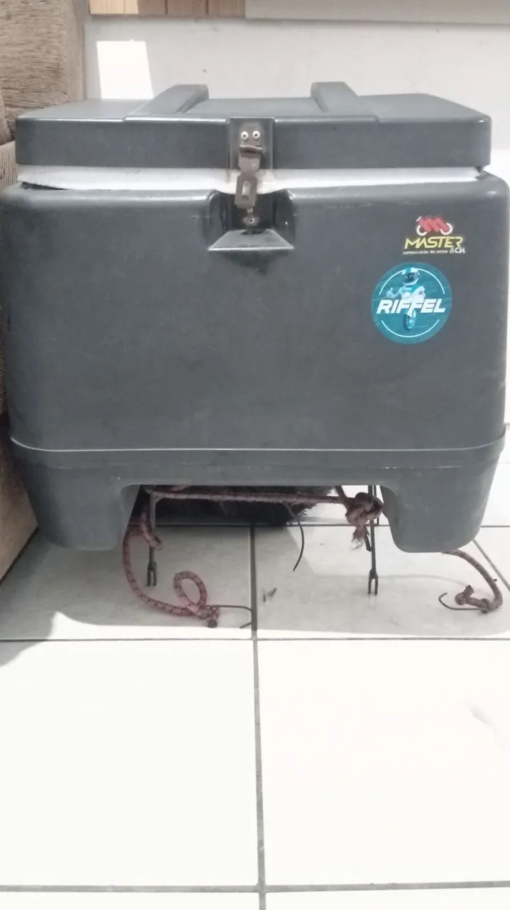 Baú 80 litros