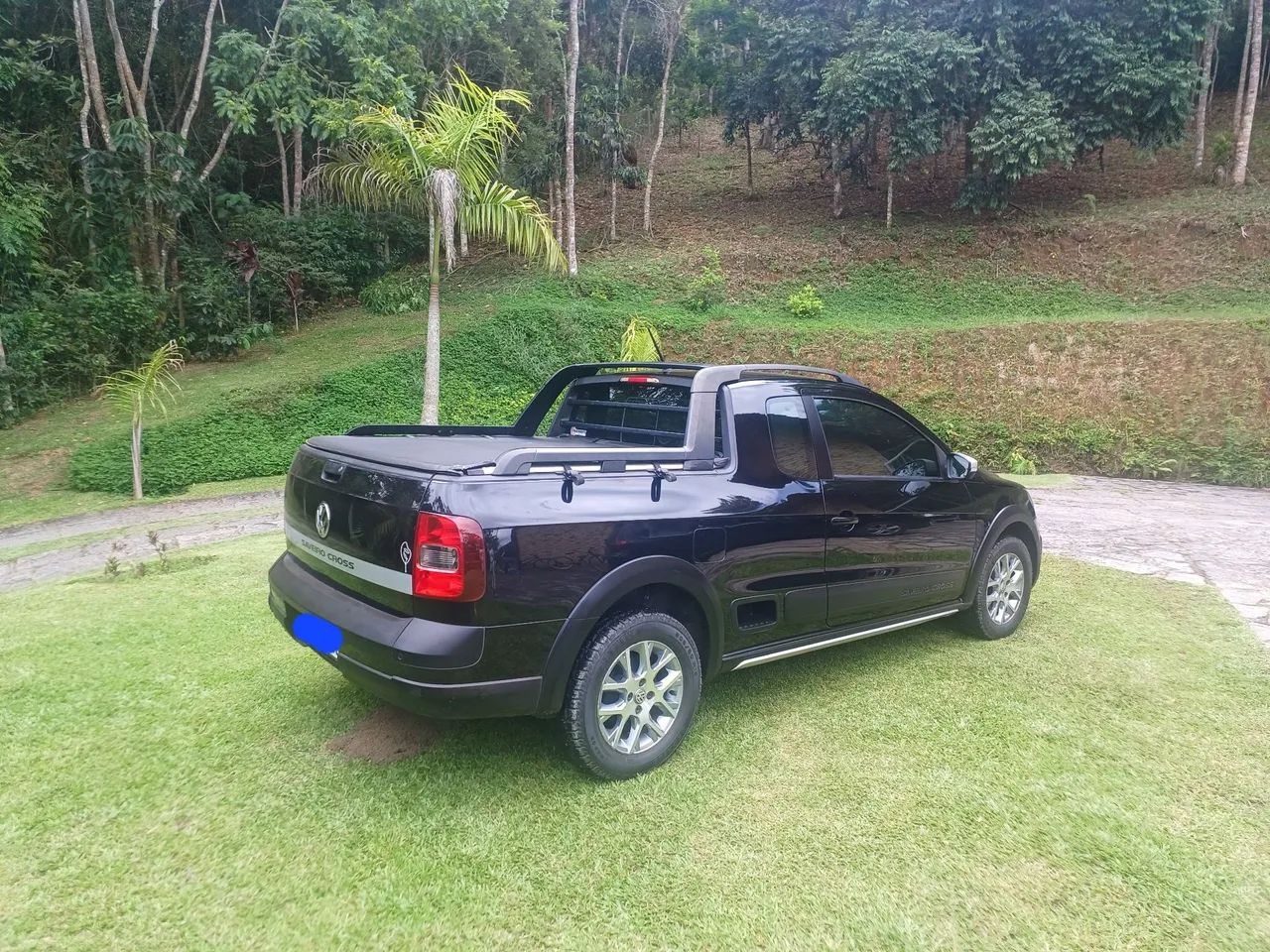 Saveiro Cross g6 8v 1.6 2014 muito nova  - Foto 4