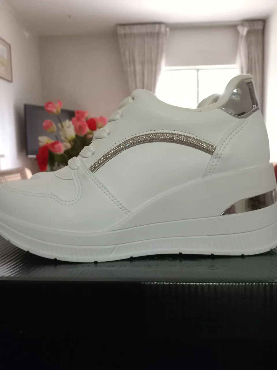 Tênis feminino branco