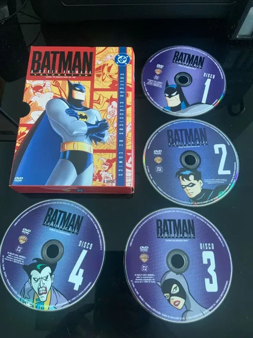Batman A Serie Animada Volume 1 Dc Box Com 4 Dvd Original - Foto 2
