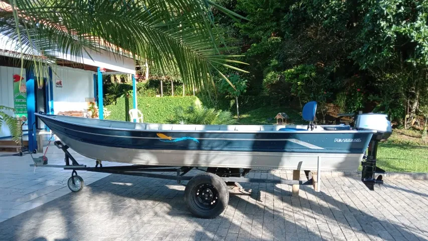 VENDO BARCO PETY BRASIL 500 C/MOTOR HIDEA 9,8 HP