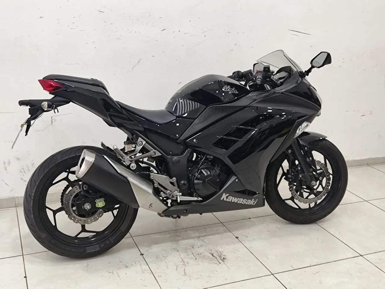 Ninja 300 2013 21mil km  - Foto 3
