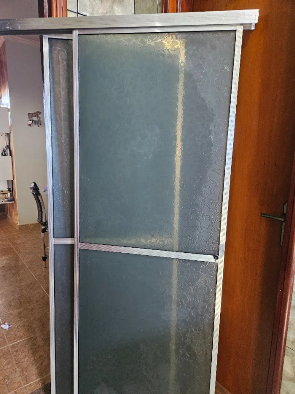 vendo box de acrilico para banheiro semi novo medindo 180x1,25
