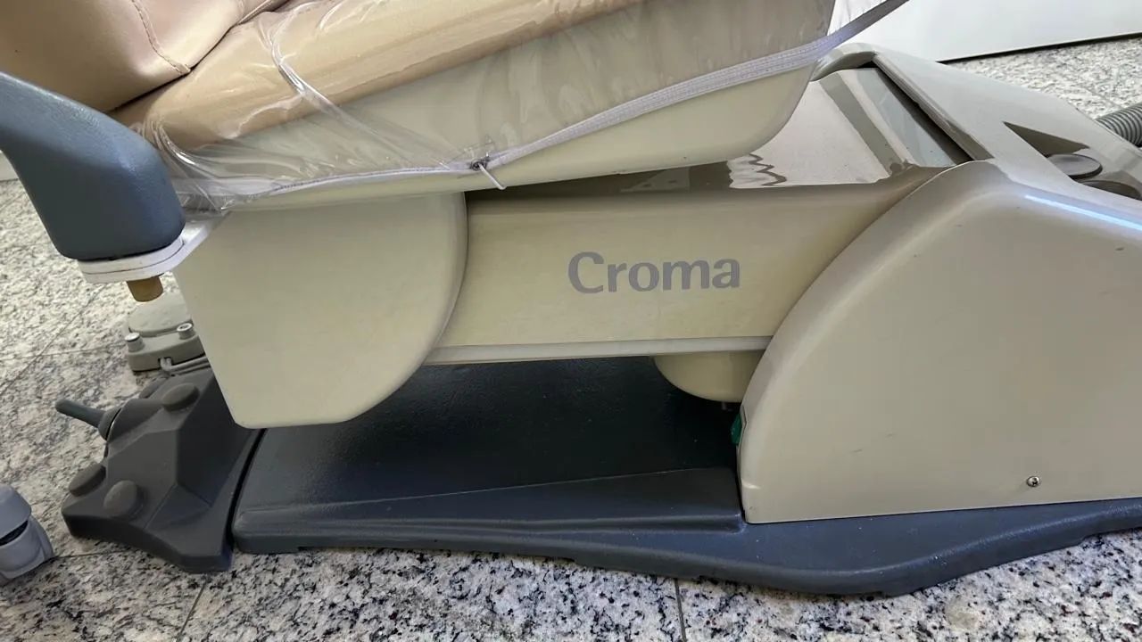 Cadeira Odontológica em Ótimo Estado - Foto 4