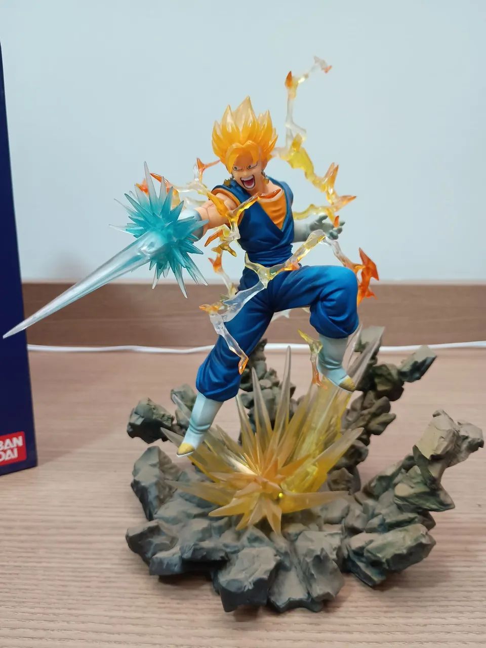 Dragon Ball Z - Vegito SSJ Figuarts Zero(Bandai)
