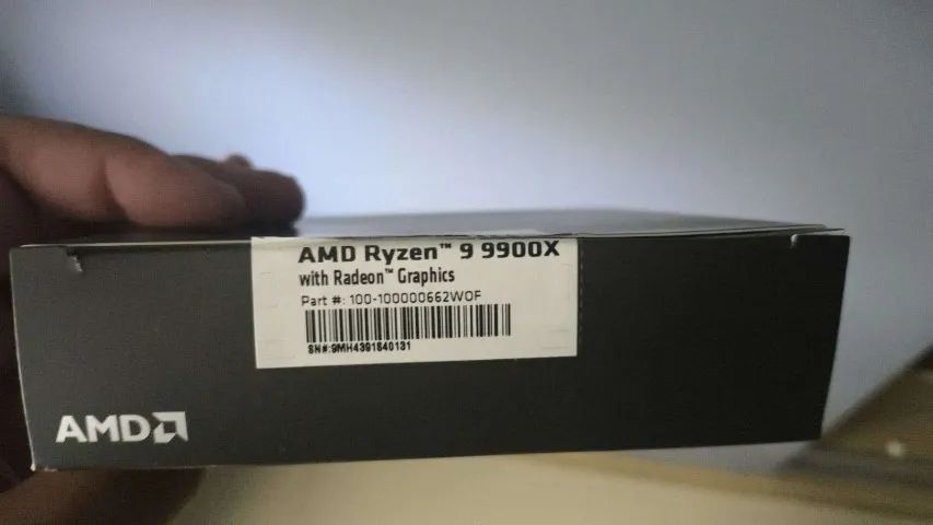 AMD Ryzen 9 9900X Processor, 12-Core, 24-Threads, 4.4GHz (5.6GHz Turbo), 76MB Cache, AM564291672968578122