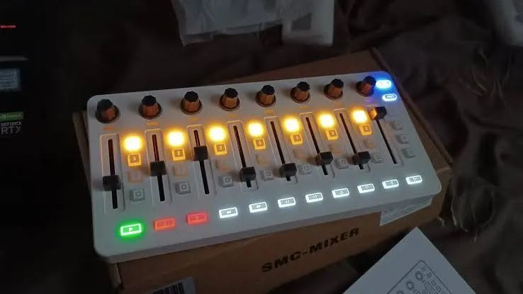 Controlador Mixer SMC MIDI Bluetooth (NOVO, em estoque) - Foto 4