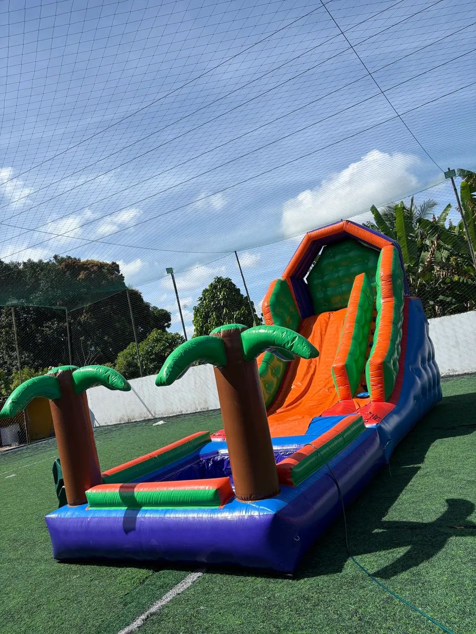 Alugo tobogã com piscina  - Foto 2