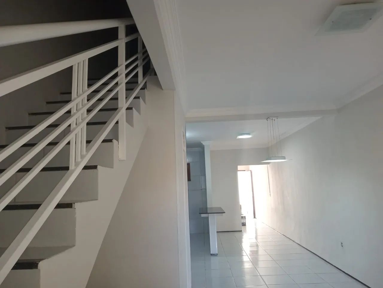 Menor Preço da Região! Casa para Alugar na Lagoa Redonda  Fortaleza/CE