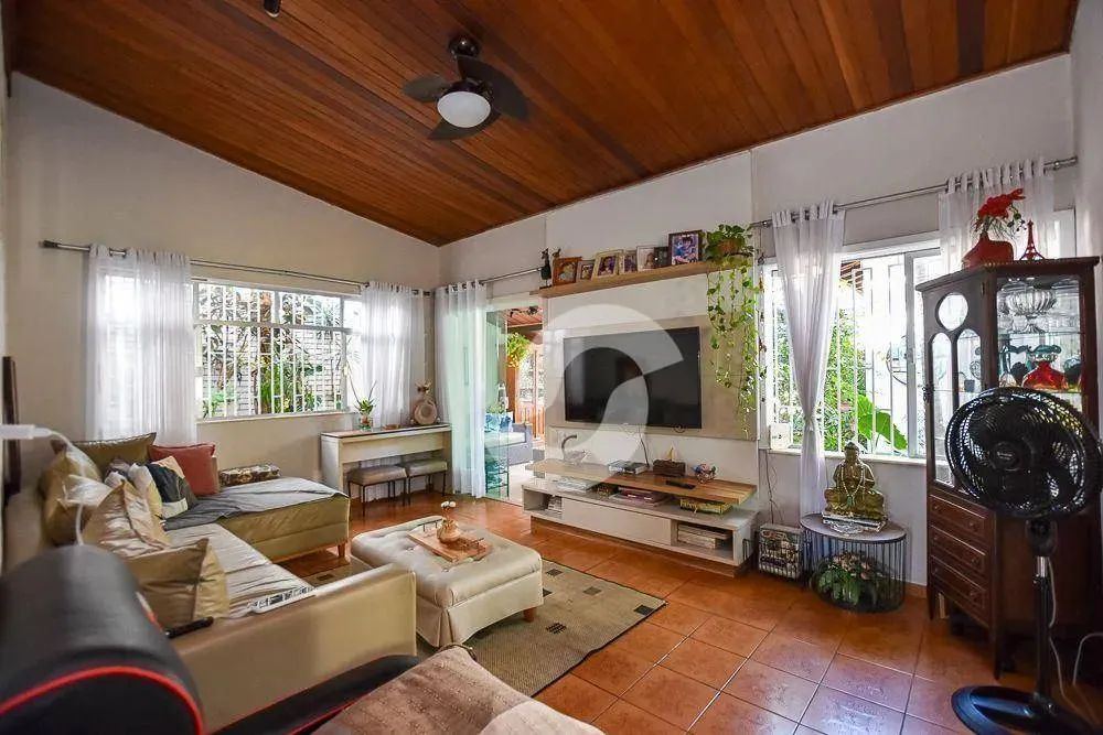 Sua casa dos sonhos em Camboinhas - Foto 4