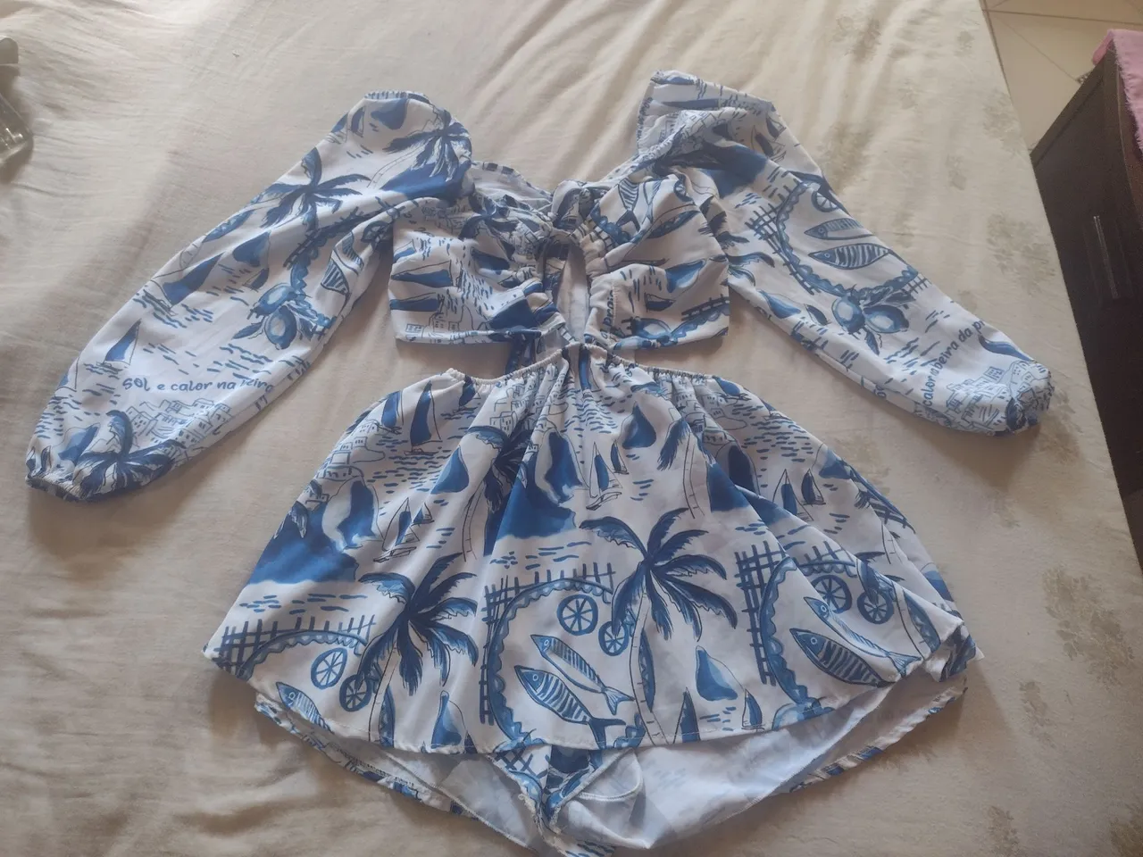 Macacão tipo vestido