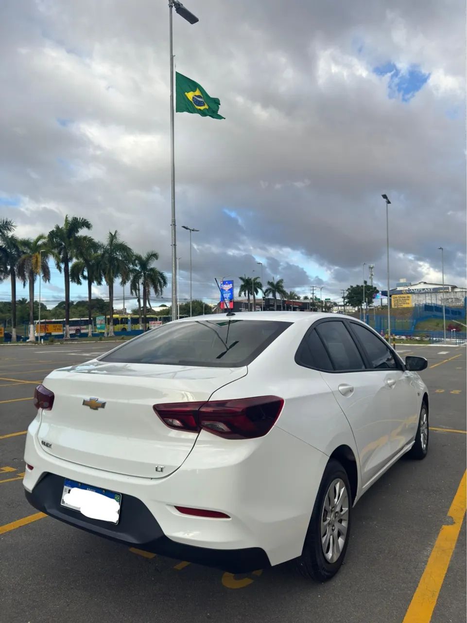 CHEVROLET ONIX PLUS LT 1.0  - Foto 4