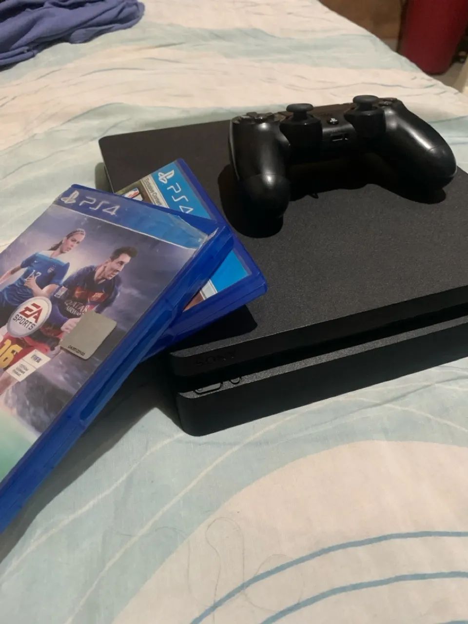 Playstation 4 Slim 1T