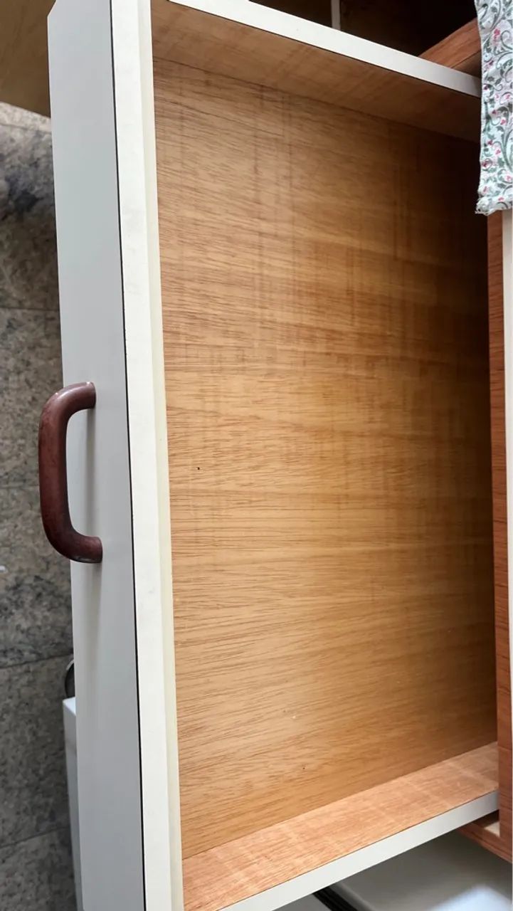 Armário de cozinha bege 2 gavetas 2 portas  - Foto 3