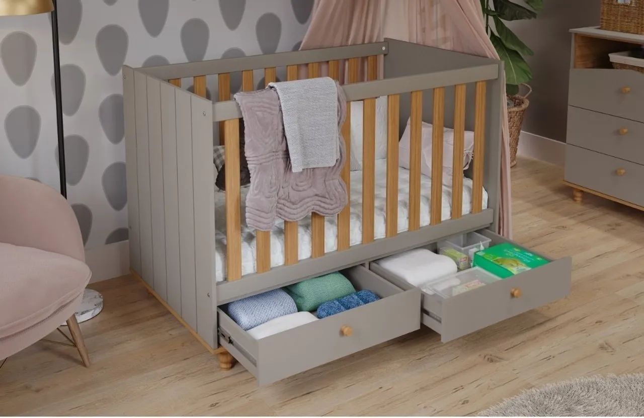 Vendo Berço  100% MDF com Pés de Madeira + Colchão Semi-Novos - Foto 4