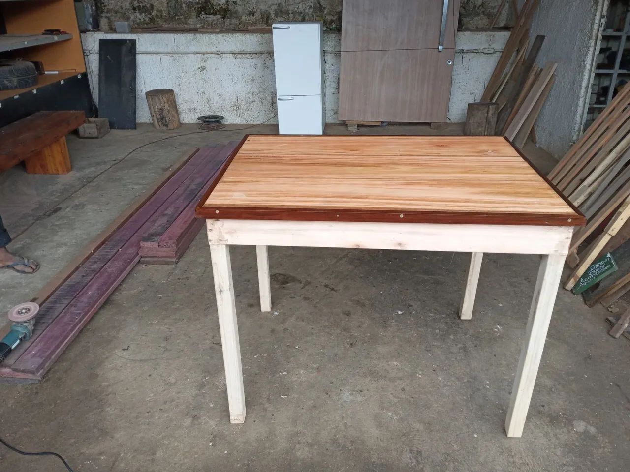 Mesa de Madeira com Tampo em Madeira Eucalipto Rosa  - Foto 2
