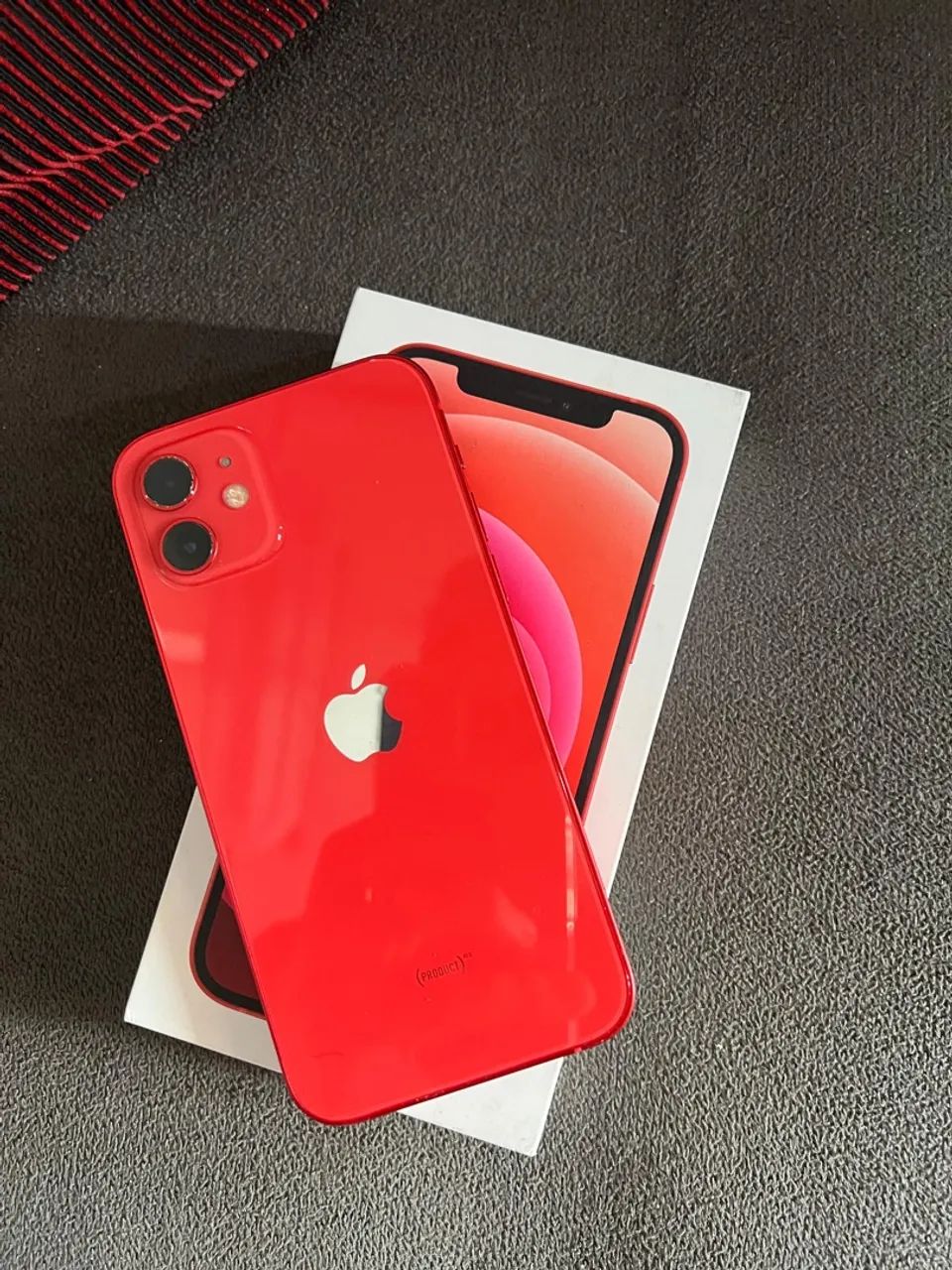 iPhone12 128 gb R$2.200 