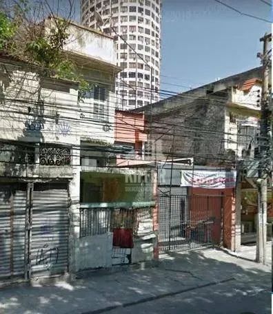 Oportunidade no Centro de Niterói | Terreno 600m² Regularizado