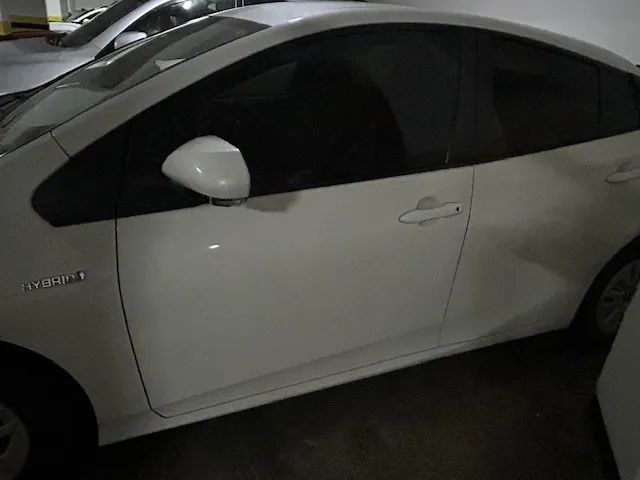 Prius Hybrid 2017 ipva pago, excepcionalmente novo, oportunidade! - Foto 4