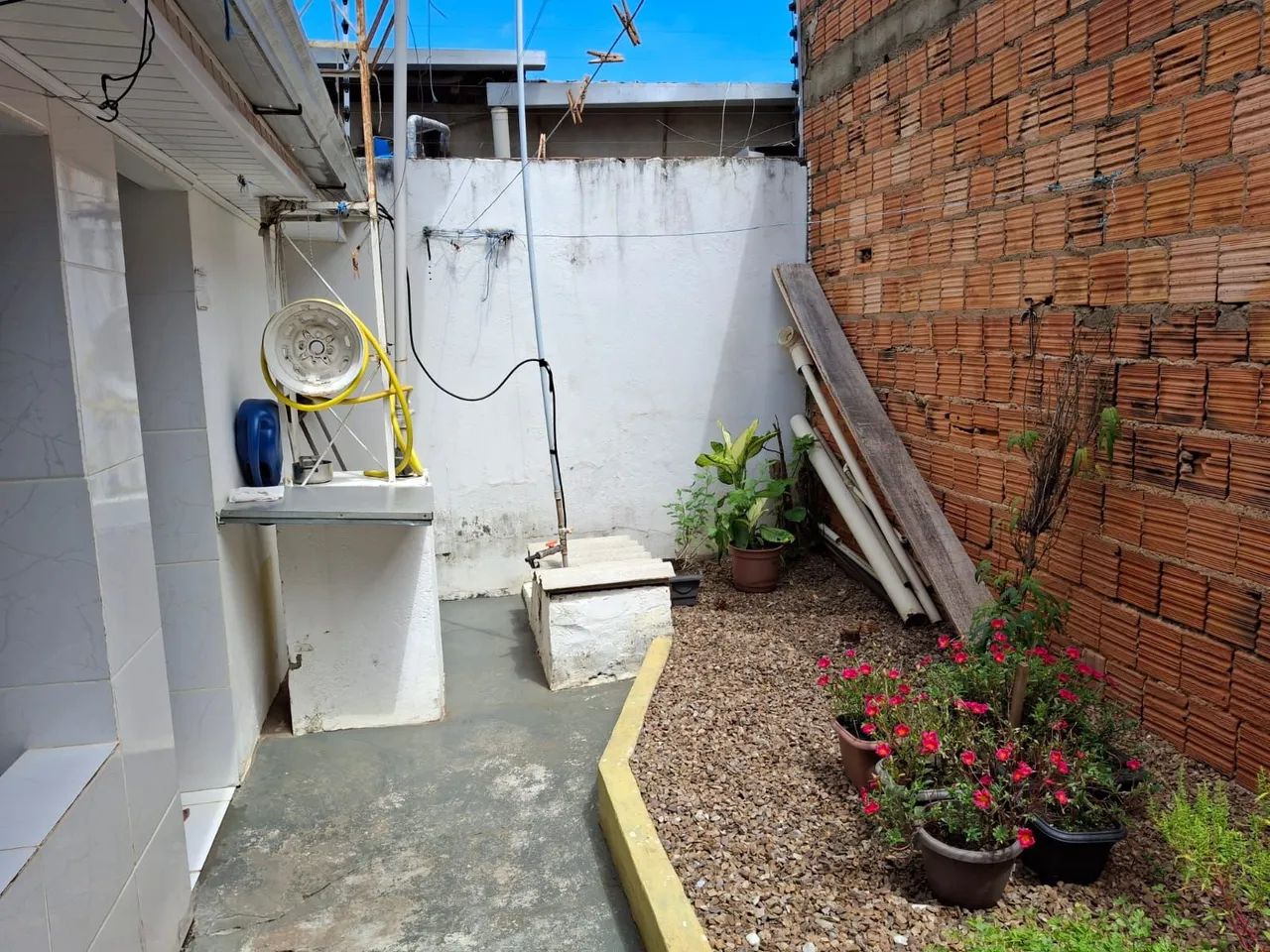 Vende-se Casa no Bairro Primavera II - Foto 2