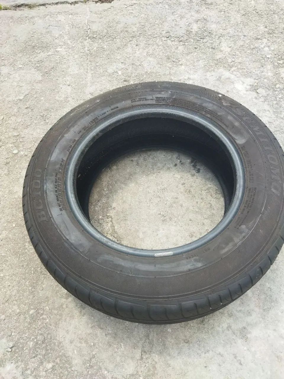 Vendo pneu meia vida aro 16 - Foto 6