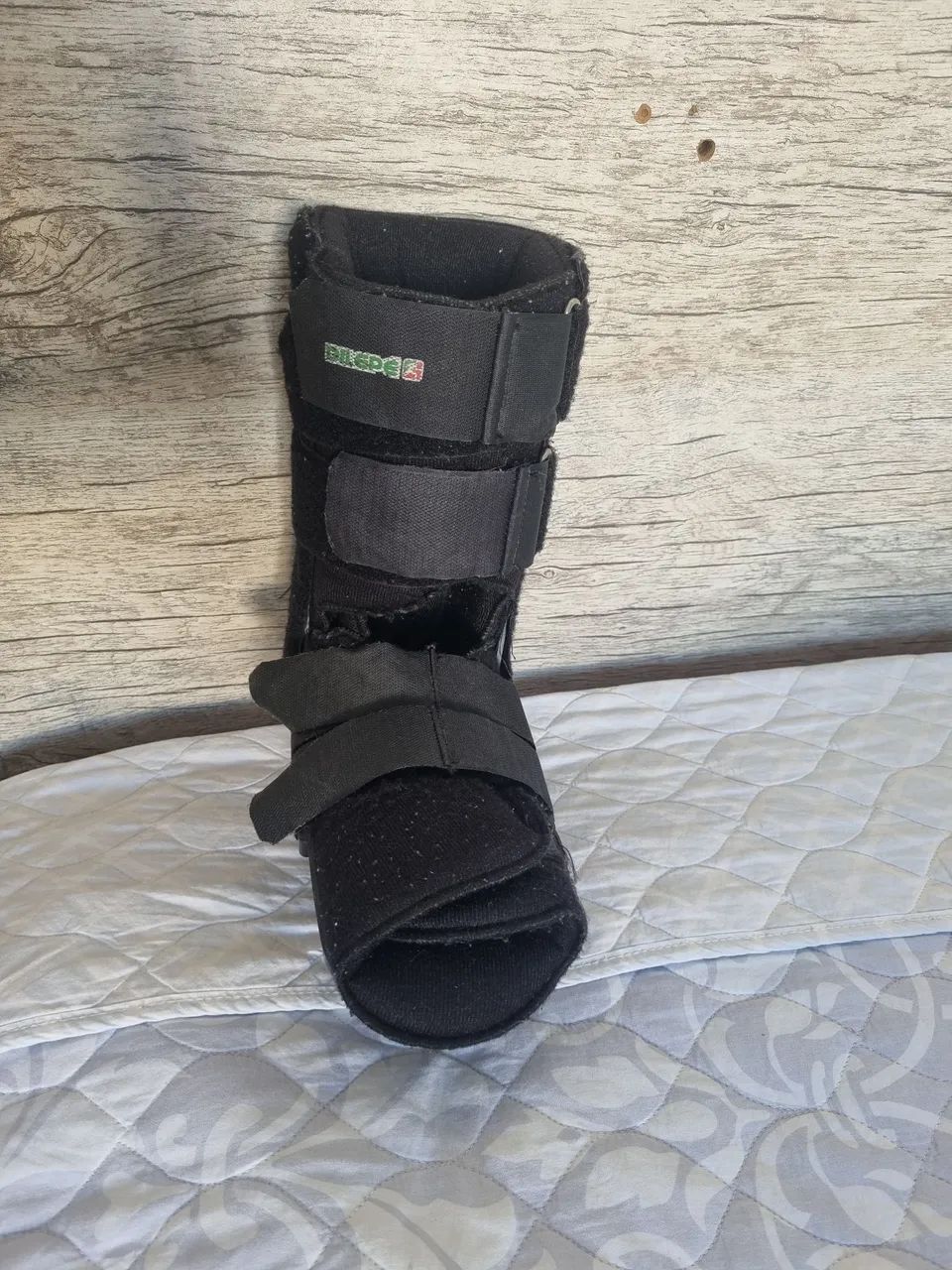 Bota ortopédica dilepé