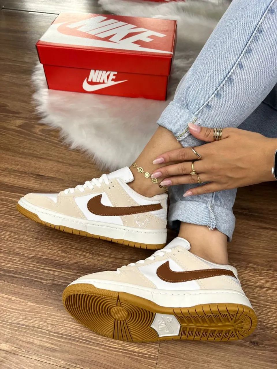 Tênis Nike Dunk Low SB Bege - Novo - Foto 3